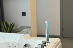 Апарт-отель Be The One Hotel. Люкс двухместный с джакузи и террасой 3