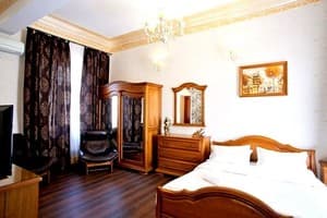 Квартира Central Apartments ул. Софиевская, 1. на ул. Софиевская, 1 6