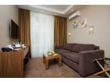 Crystal Hotel 3
