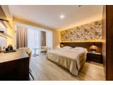 Mayak Resort 1
