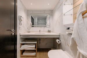 Гостинично-ресторанный комплекс Mayak Resort. Семейный двухместный  5