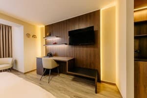 Гостинично-ресторанный комплекс Mayak Resort. Стандарт двухместный  3