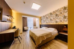 Гостинично-ресторанный комплекс Mayak Resort. Стандарт двухместный  2