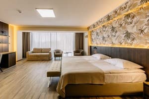 Гостинично-ресторанный комплекс Mayak Resort. Улучшенный двухместный  2