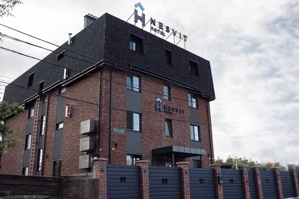 Nesvit Hotel 10