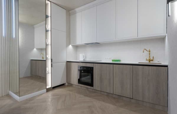 на ул. Крещатик 25 21